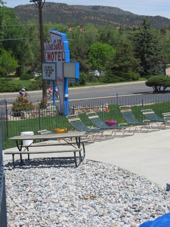 Silver Saddle Motel Manitou Springs Extérieur photo